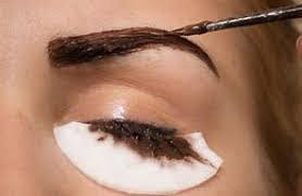 Les teintures cils et sourcils